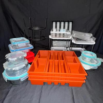 Kitchen And Organisation And Storage 