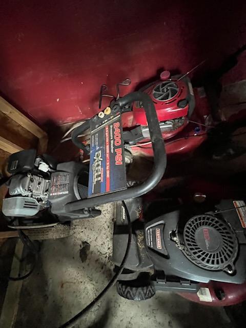 Sale Photo Thumbnail #42