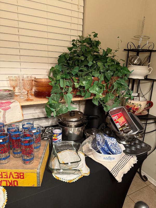 Sale Photo Thumbnail #46