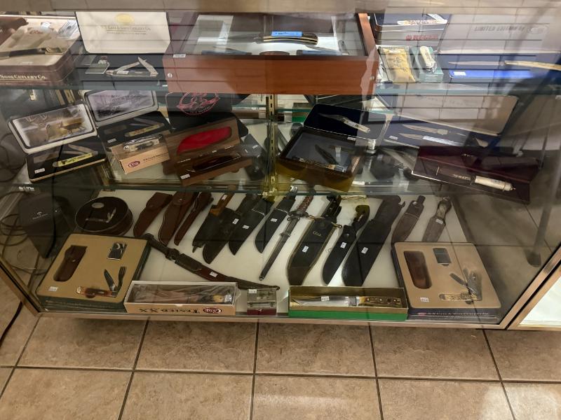 Sale Photo Thumbnail #2