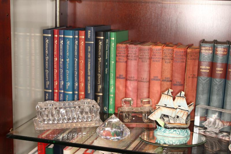 Sale Photo Thumbnail #269