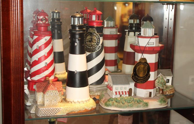 Sale Photo Thumbnail #276