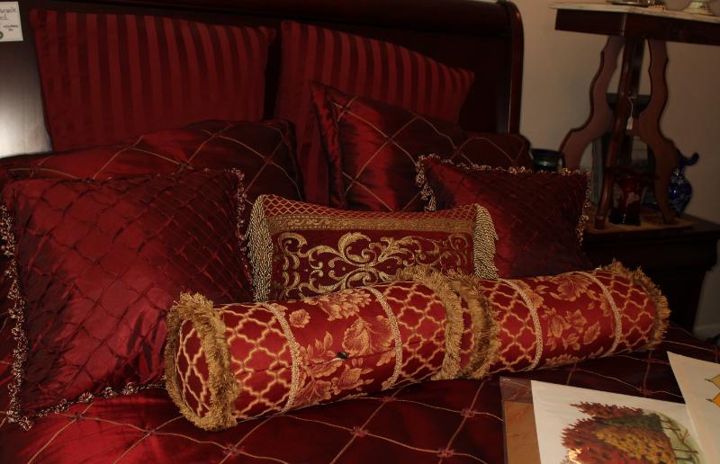 Sale Photo Thumbnail #510