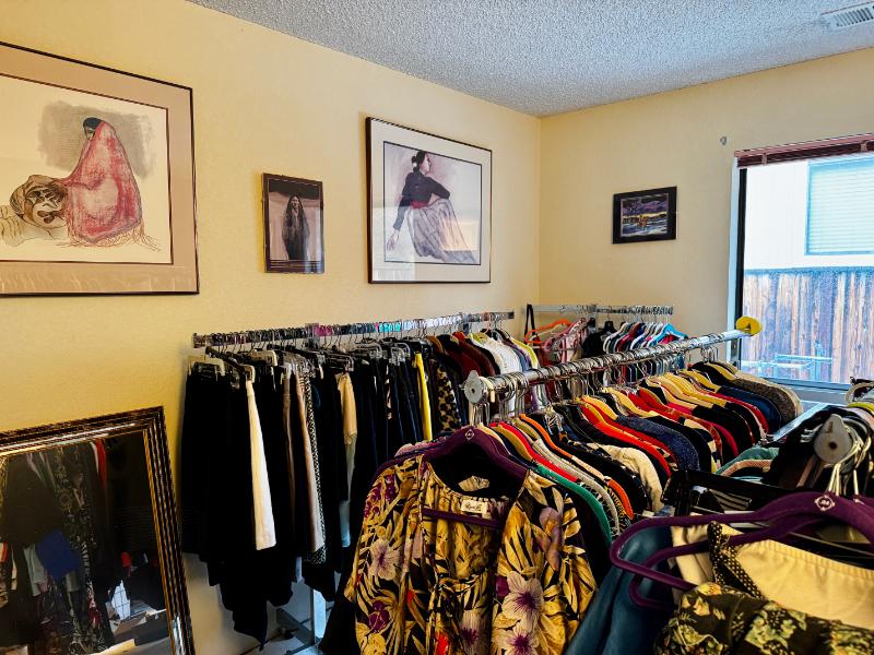 Sale Photo Thumbnail #41