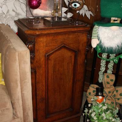 Sale Photo Thumbnail #304