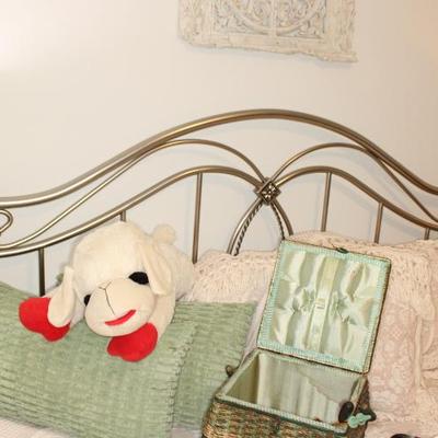 Sale Photo Thumbnail #246