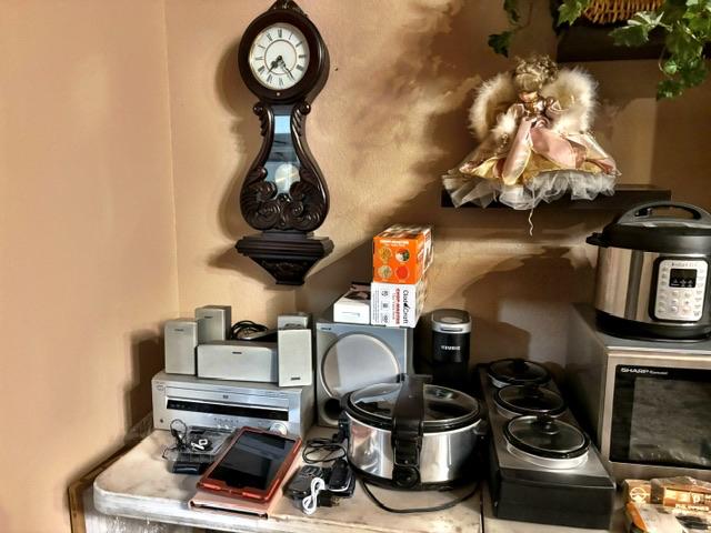 Sale Photo Thumbnail #148