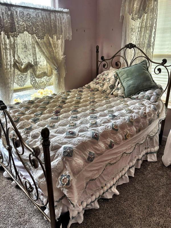 Sale Photo Thumbnail #32