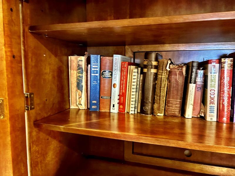 Sale Photo Thumbnail #17