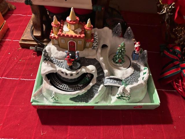 Sale Photo Thumbnail #180