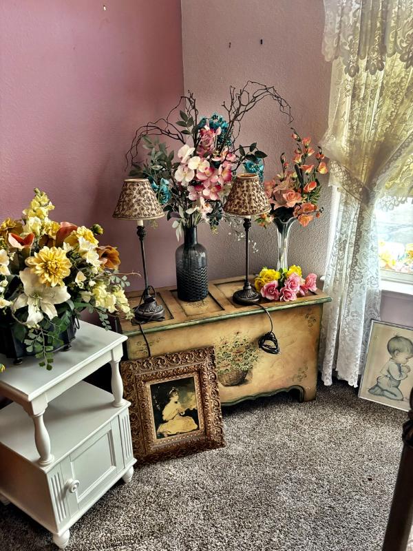 Sale Photo Thumbnail #29