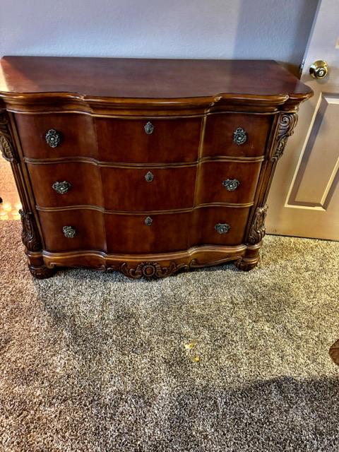 Sale Photo Thumbnail #59