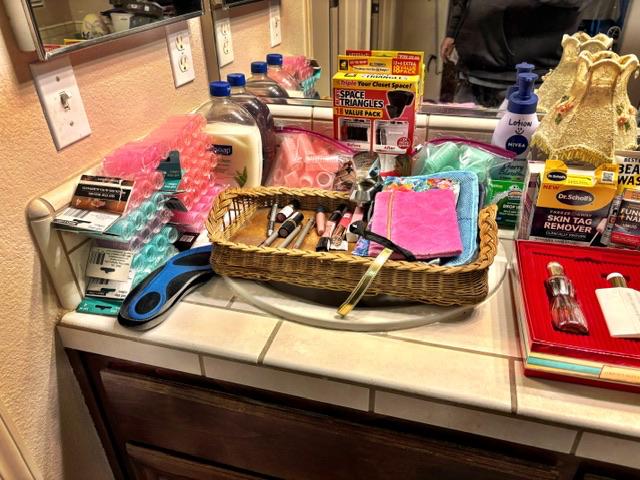 Sale Photo Thumbnail #133