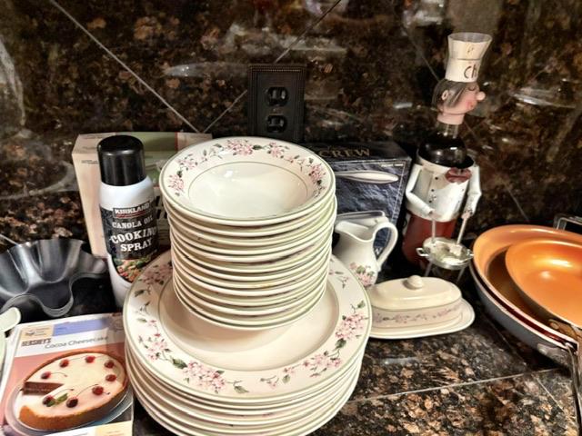 Sale Photo Thumbnail #168