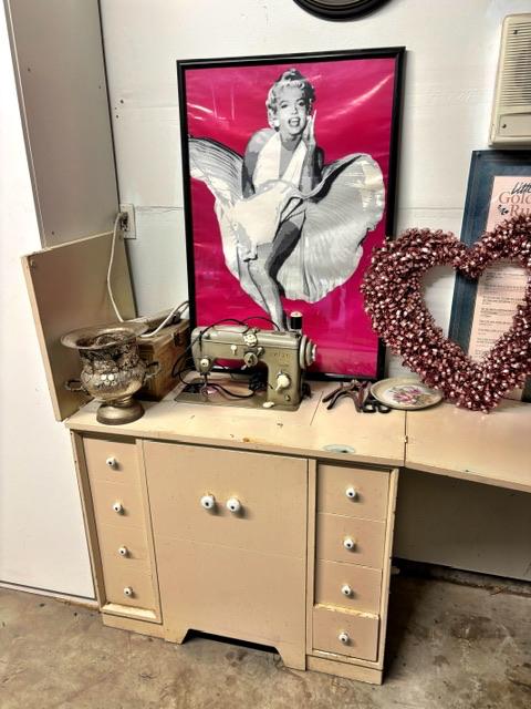 Sale Photo Thumbnail #94