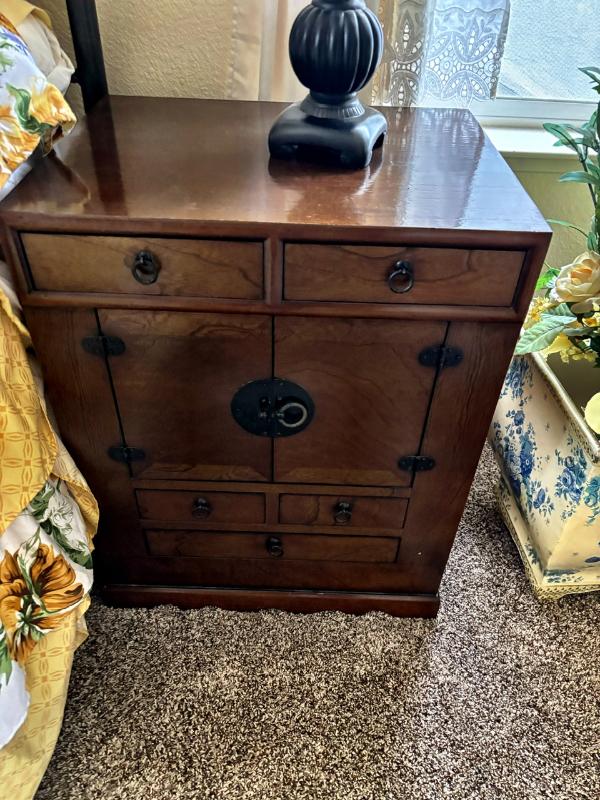 Sale Photo Thumbnail #9