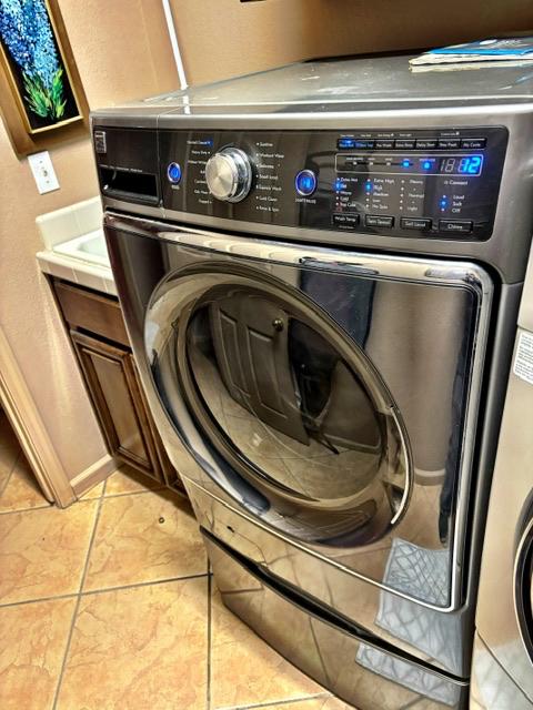 Sale Photo Thumbnail #120