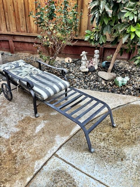 Sale Photo Thumbnail #88