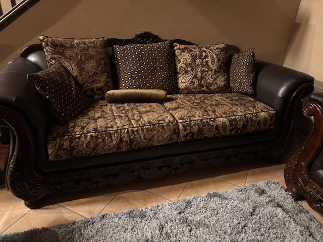 Sale Photo Thumbnail #146