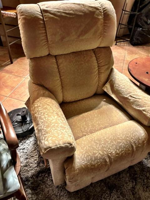 Sale Photo Thumbnail #153