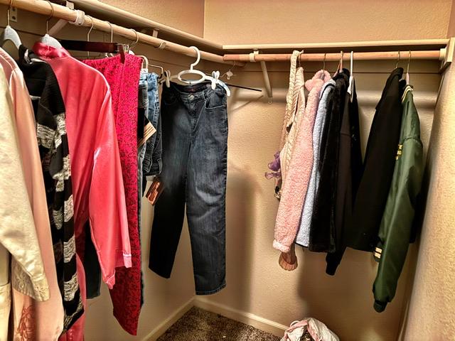 Sale Photo Thumbnail #142