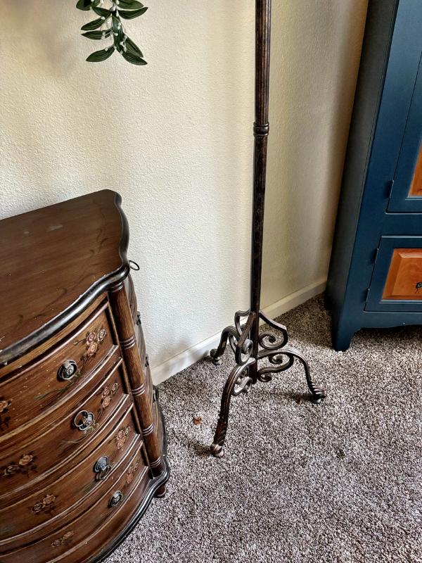 Sale Photo Thumbnail #4