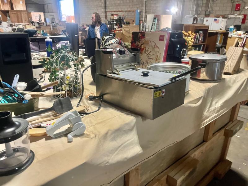 Sale Photo Thumbnail #23