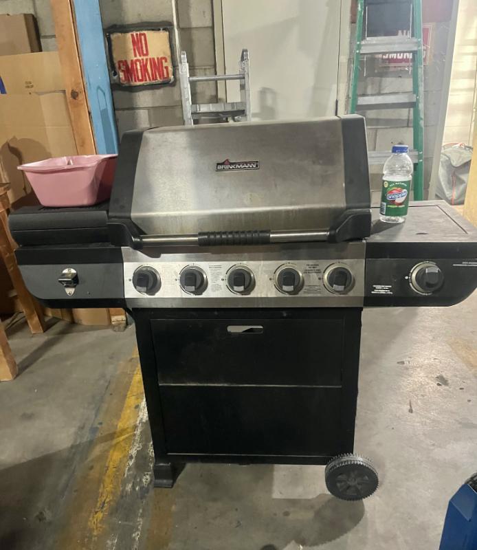 Sale Photo Thumbnail #46