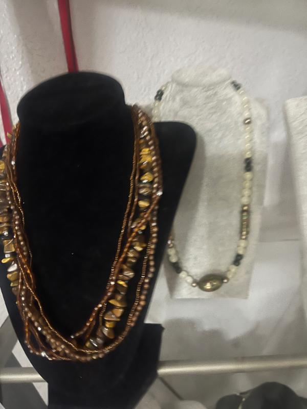 Sale Photo Thumbnail #51