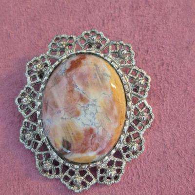 Vintage Crazy Lace Agate Cabochon Pendant/Brooch