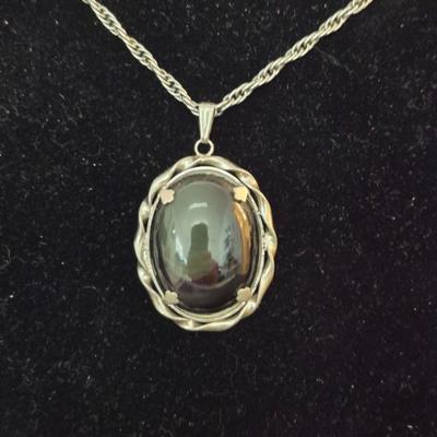 Vintage Onyx Agate Cabochon Necklace