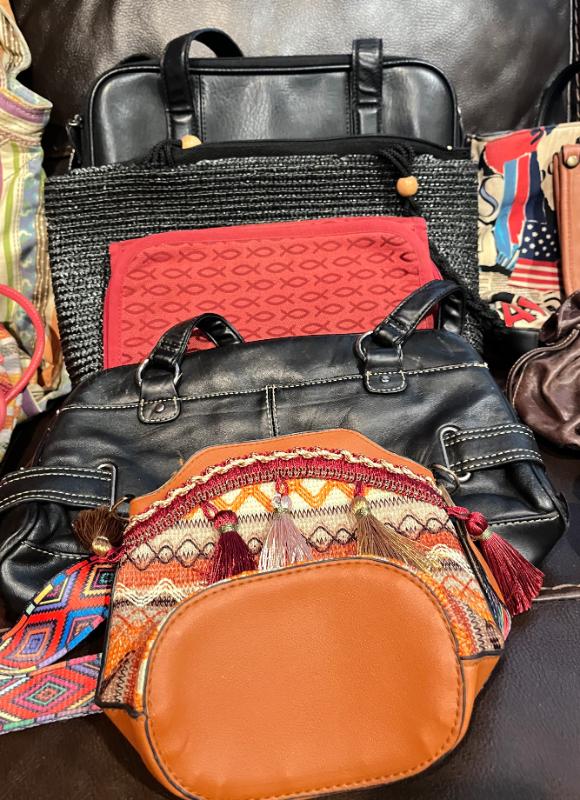 Sale Photo Thumbnail #12