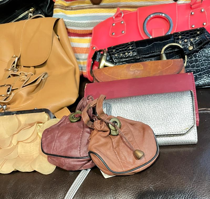 Sale Photo Thumbnail #7