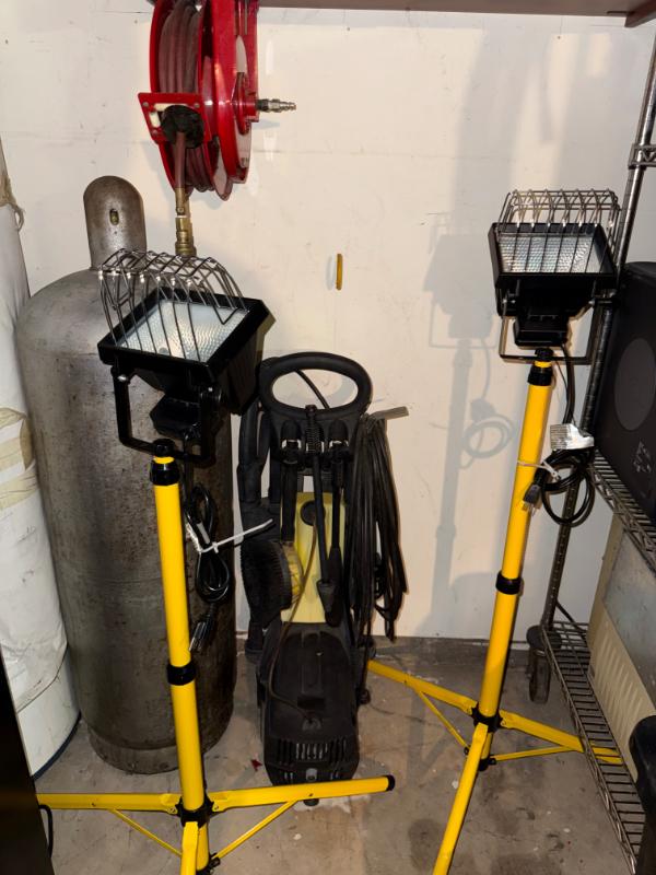 Sale Photo Thumbnail #44