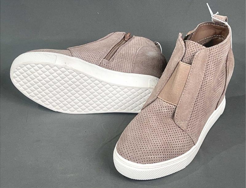 Sale Photo Thumbnail #299