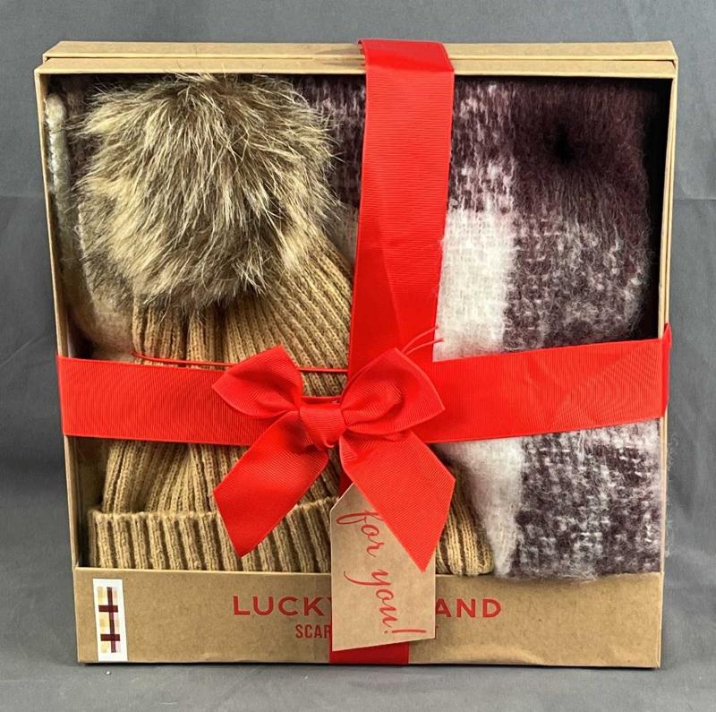 Sale Photo Thumbnail #261