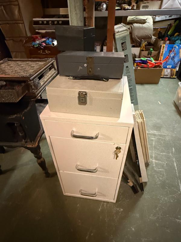 Sale Photo Thumbnail #95