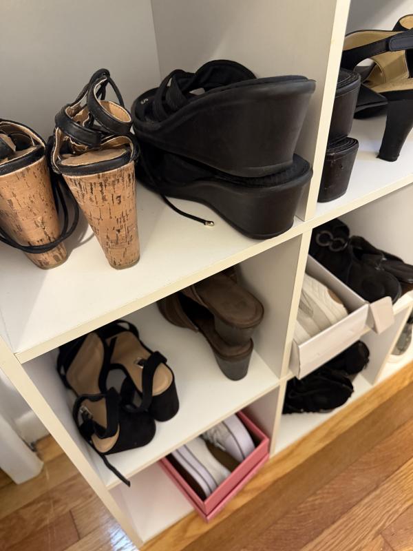 Sale Photo Thumbnail #250