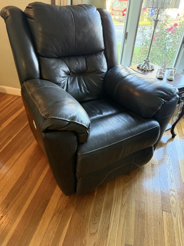 Sale Photo Thumbnail #4