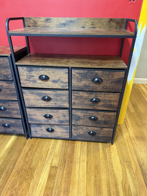 Sale Photo Thumbnail #236