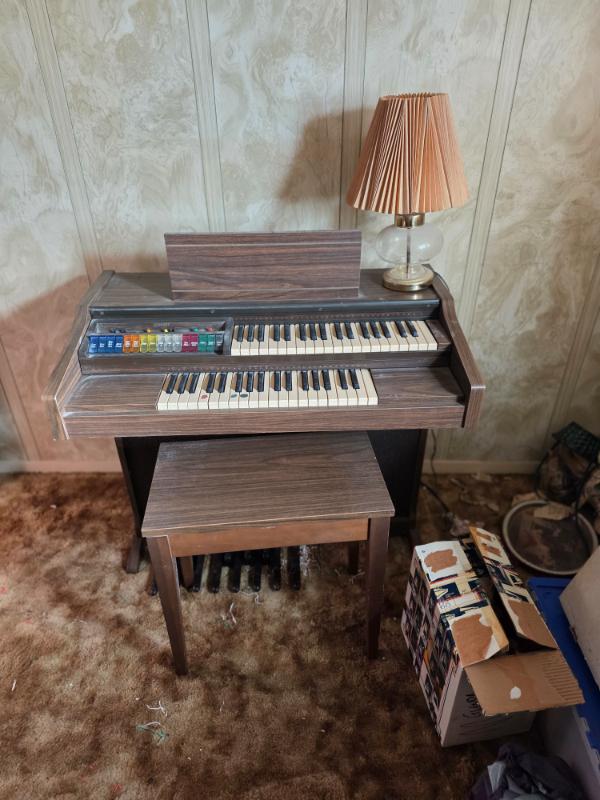 Sale Photo Thumbnail #14