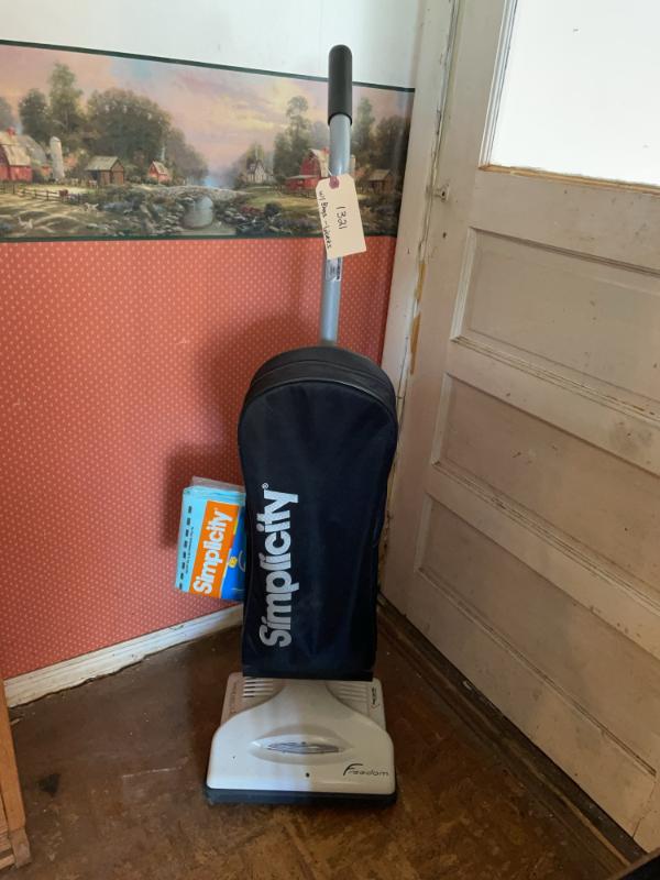 Sale Photo Thumbnail #313