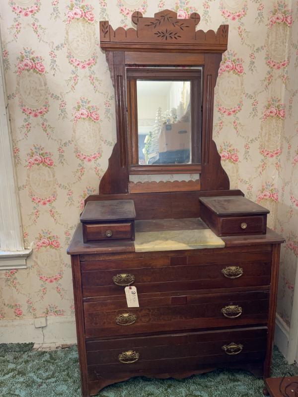 Sale Photo Thumbnail #647