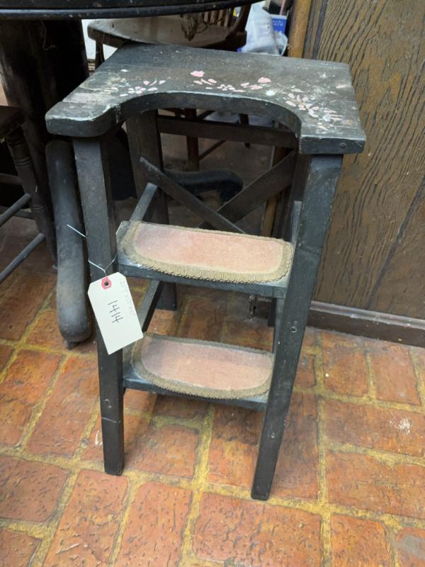 Sale Photo Thumbnail #328