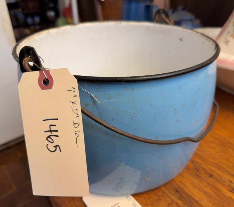 Sale Photo Thumbnail #375