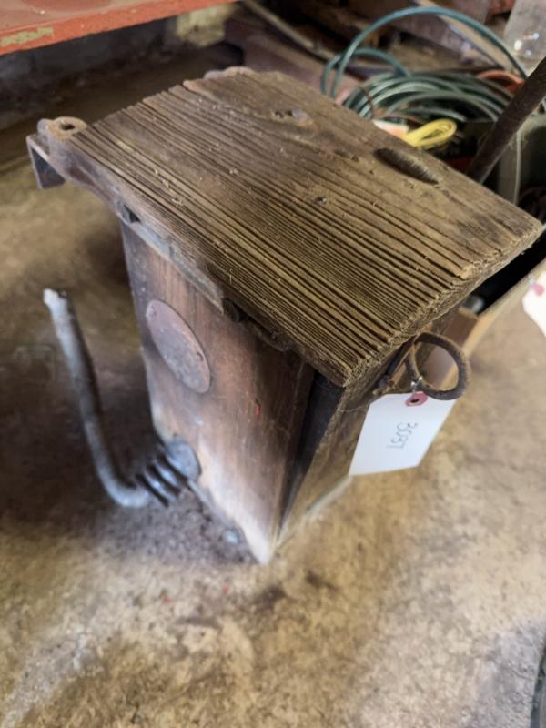 Sale Photo Thumbnail #747