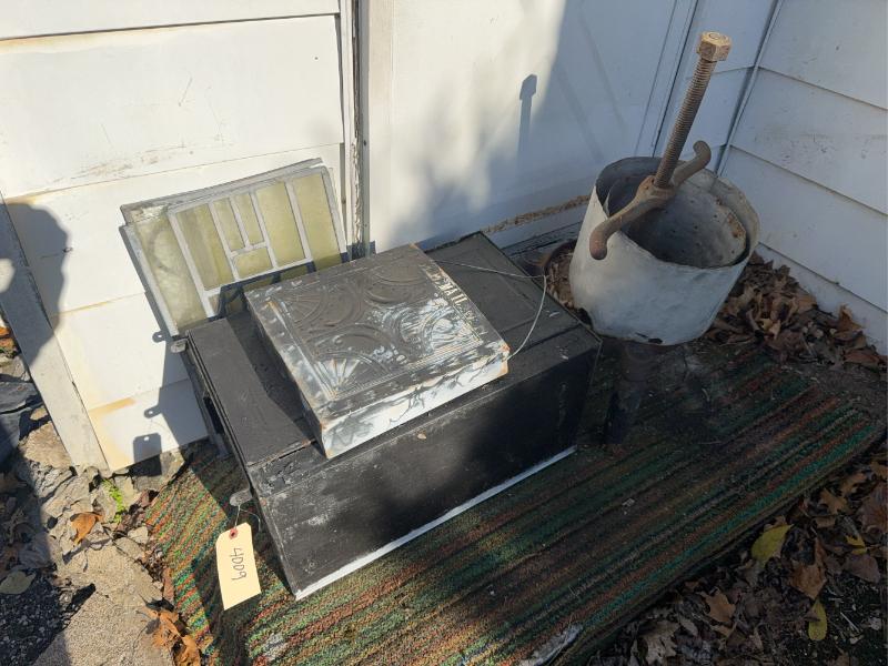 Sale Photo Thumbnail #783