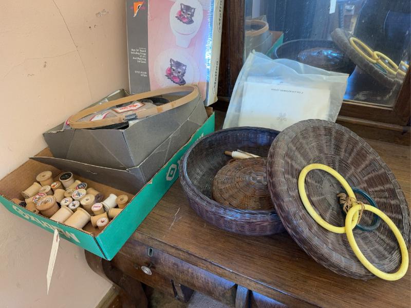 Sale Photo Thumbnail #560