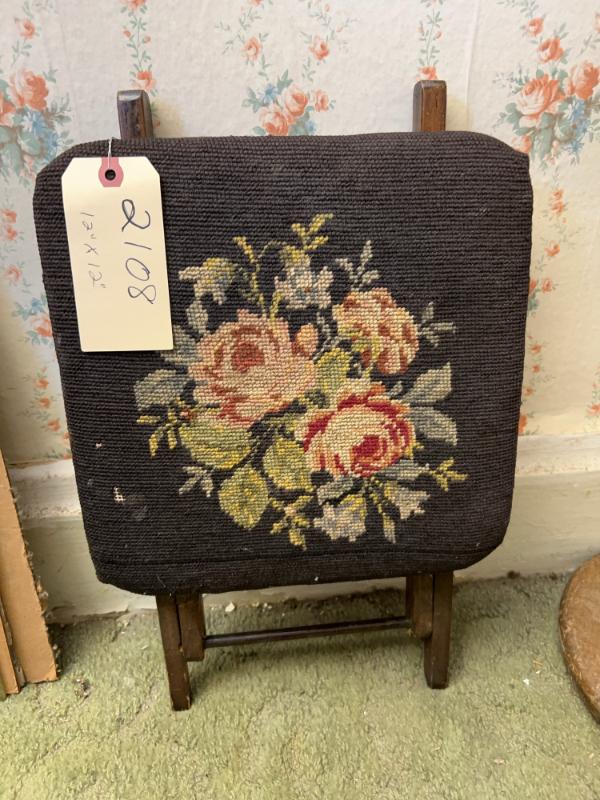 Sale Photo Thumbnail #536