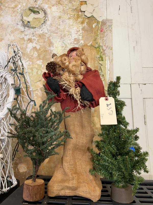 Sale Photo Thumbnail #675